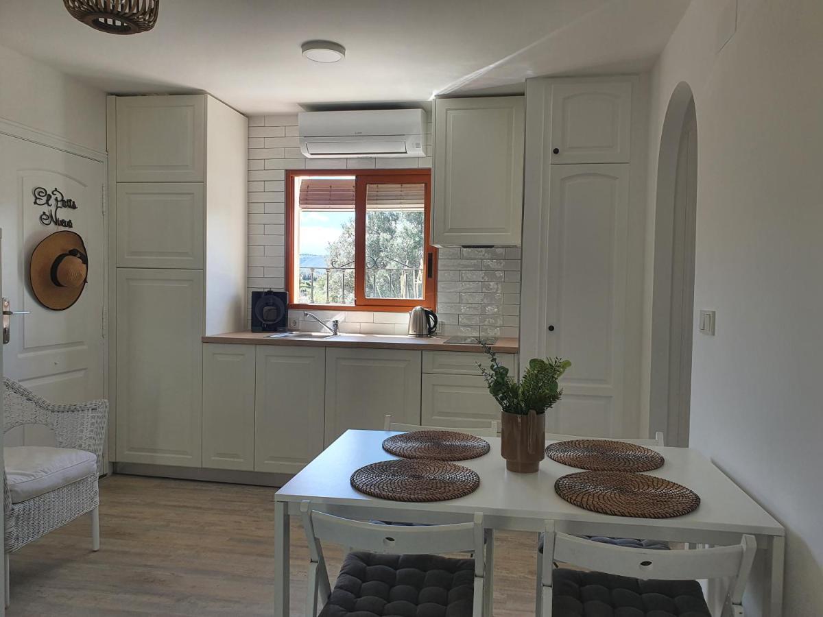Lovely Apartment In Denia; El Patio Exterior photo